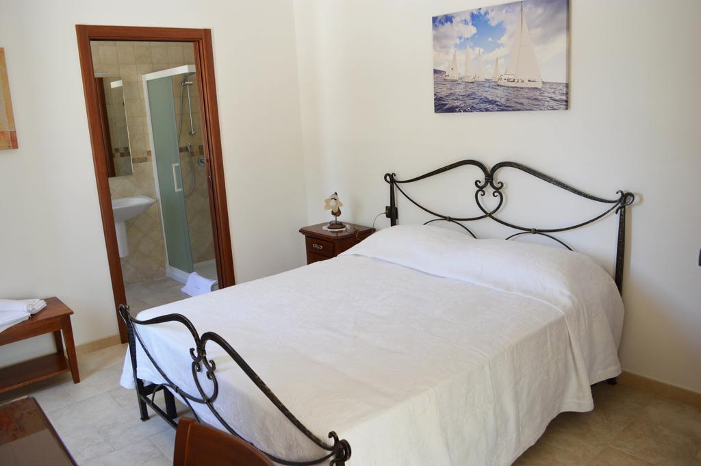 Le Terrazze Miramare B&B Torre Canne Εξωτερικό φωτογραφία